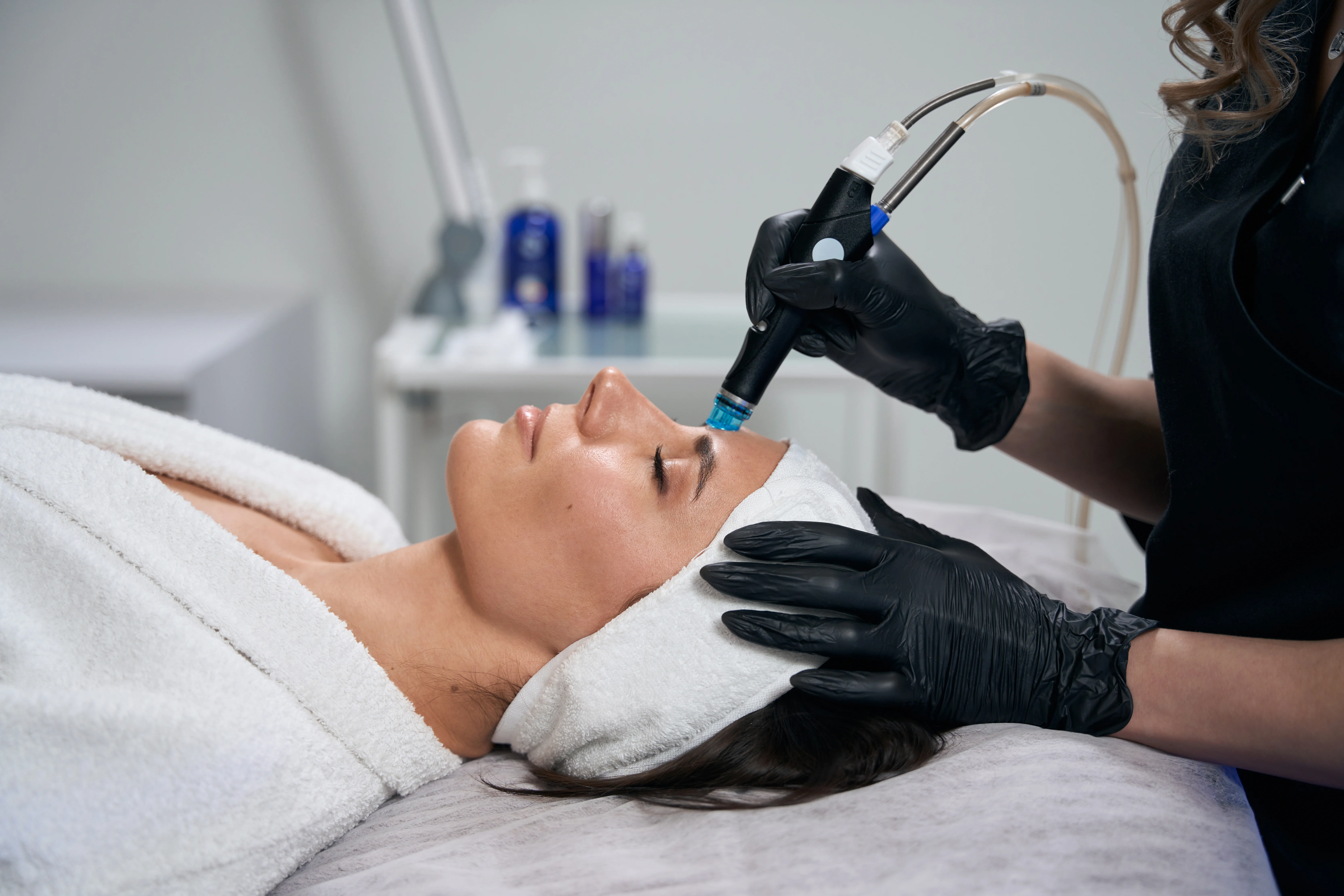 hydrofacials in palos heights, burbank, palos hills